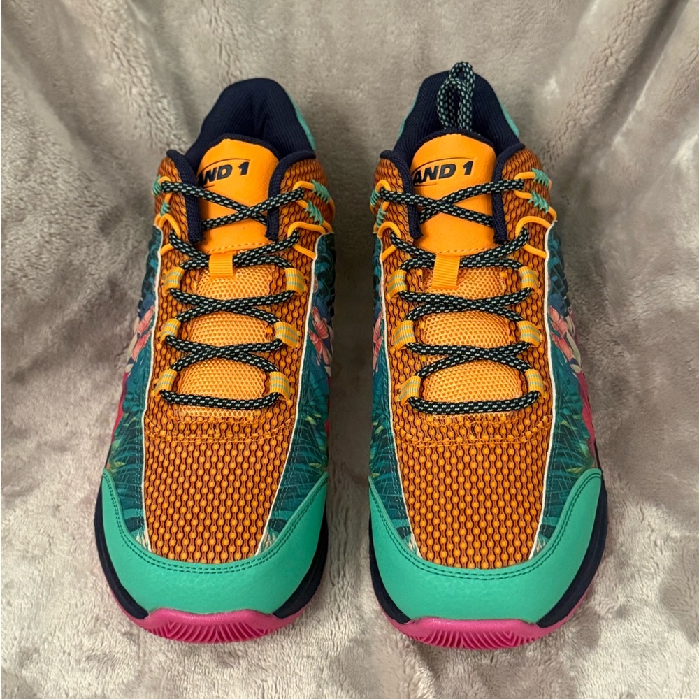 AND1 Explosive T Kids Basketball Shoes Size 6 | Coral/Blue/Green | NWT - Picture 4 of 6